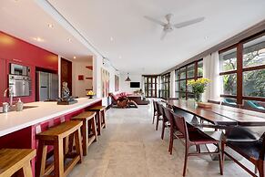 Villa Amira Legian