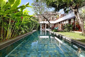 Villa Amira Legian