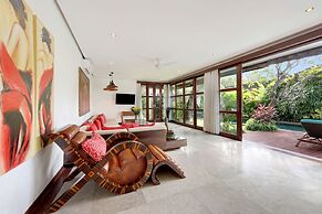 Villa Amira Legian
