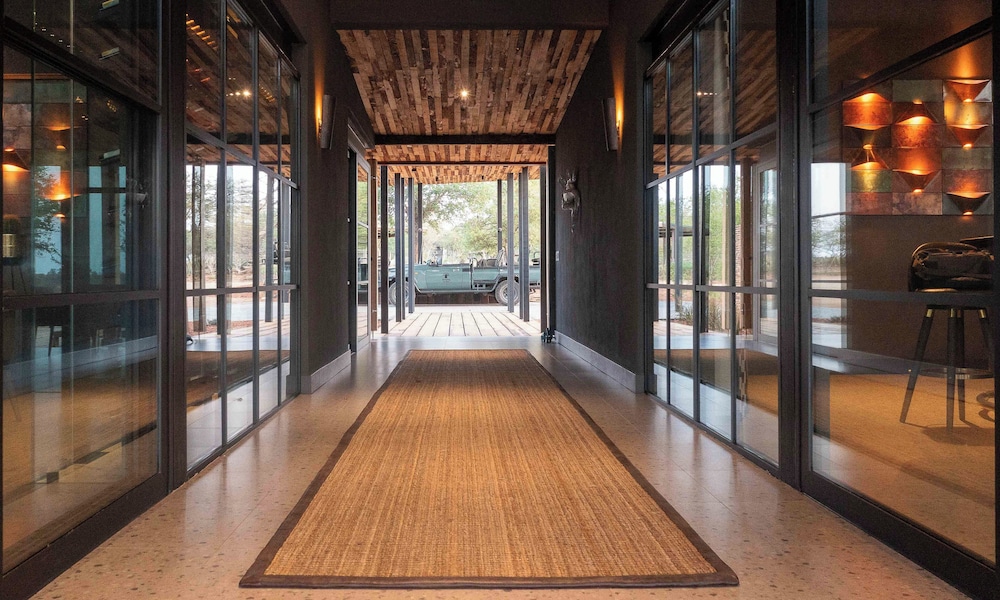 Ximuwu Safari Lodge