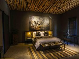 Ximuwu Safari Lodge