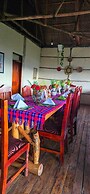 Bwindi Neckview Lodge