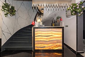 The Now Hotel