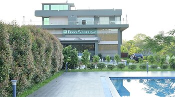 Finns Weaver Resort Kaziranga