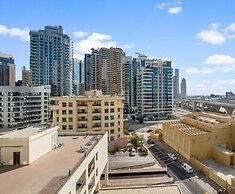 Cozy 1BR-Balcony - Walk-in to JBR beach