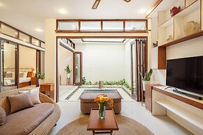 The Seven Residence