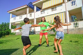 Le Playe Village