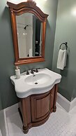 Rose & Thistle Bed & Breakfast