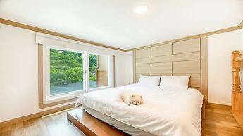 Gapyeong Swimteo Pet Pension
