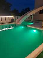 HOTEL SACBE