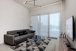 Binghatti Canal 1BR with view on Marina