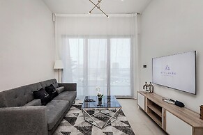Binghatti Canal 1BR with view on Marina