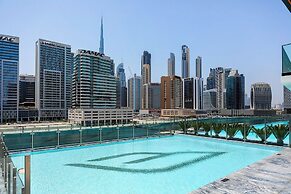 Binghatti Canal 1BR with view on Marina