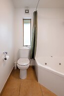 Tussock Peak Lodge