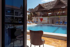 Canary Hotel & SPA