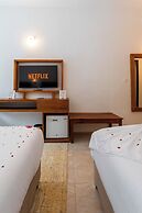 Canary Hotel & SPA