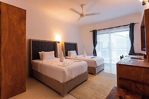 Canary Hotel & SPA