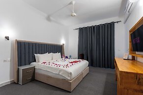 Canary Hotel & SPA