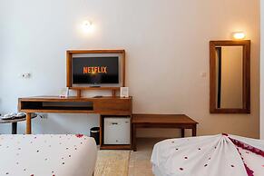 Canary Hotel & SPA