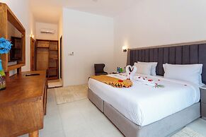 Canary Hotel & SPA