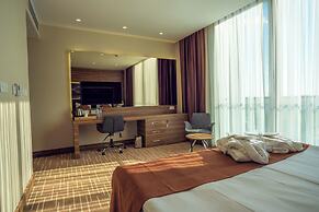 EKOR ELEGANCE HOTEL