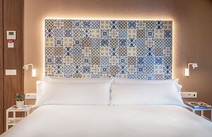 Axel Hotel Valencia – Adults Only