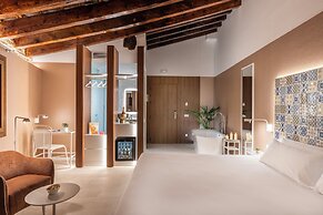 Axel Hotel Valencia – Adults Only