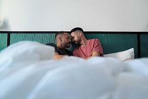 Axel Hotel Bilbao – Adults Only