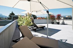 Relaxed Urban Living