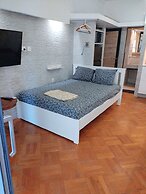 Seafront Apartment With Sea View Yr11