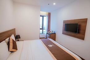 A89 Rosarian Hotel