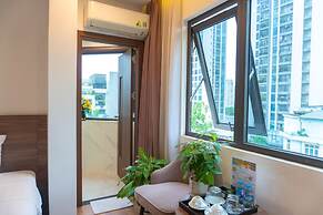 A89 Rosarian Hotel