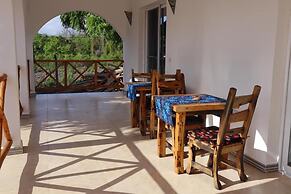 Holiday Time Bungalows Zanzibar