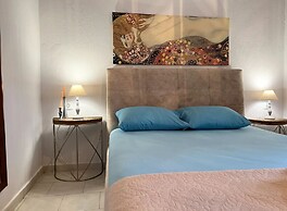 Sias Cozy House