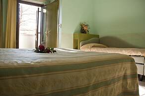 Hotel Cocoon
