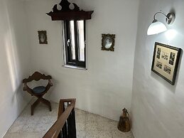 Maleth House