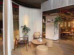 Velea Serviced Apartments & Suites