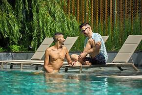 Velea Serviced Apartments & Suites