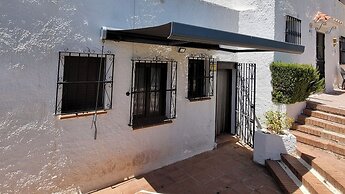 Paradise Retreat in Manilva, Casa Jean