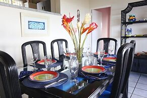 Bella Vista 2 Home by RedAwning