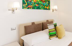 Pessina 90 Rooms in Naples
