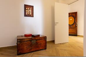 Pessina 90 Rooms in Naples