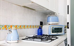 Riviera di Chiaia 207