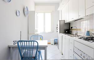 Riviera di Chiaia 207