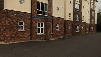 Shell Hill 3-bed Apt, Sleeps 6, 15 Mins to Beach