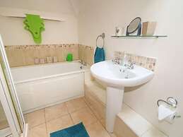 Shell Hill 3-bed Apt, Sleeps 6, 15 Mins to Beach