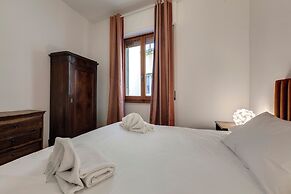 Salterelli Apartments by Mamo Florence