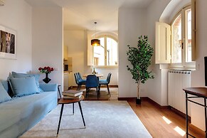 Salterelli Apartments by Mamo Florence
