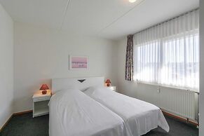 Beach Apartment 5 for 4 Guests in Callanstoog