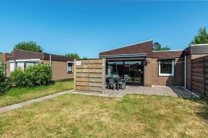 De Blenck 67 Family-friendly Bungalow